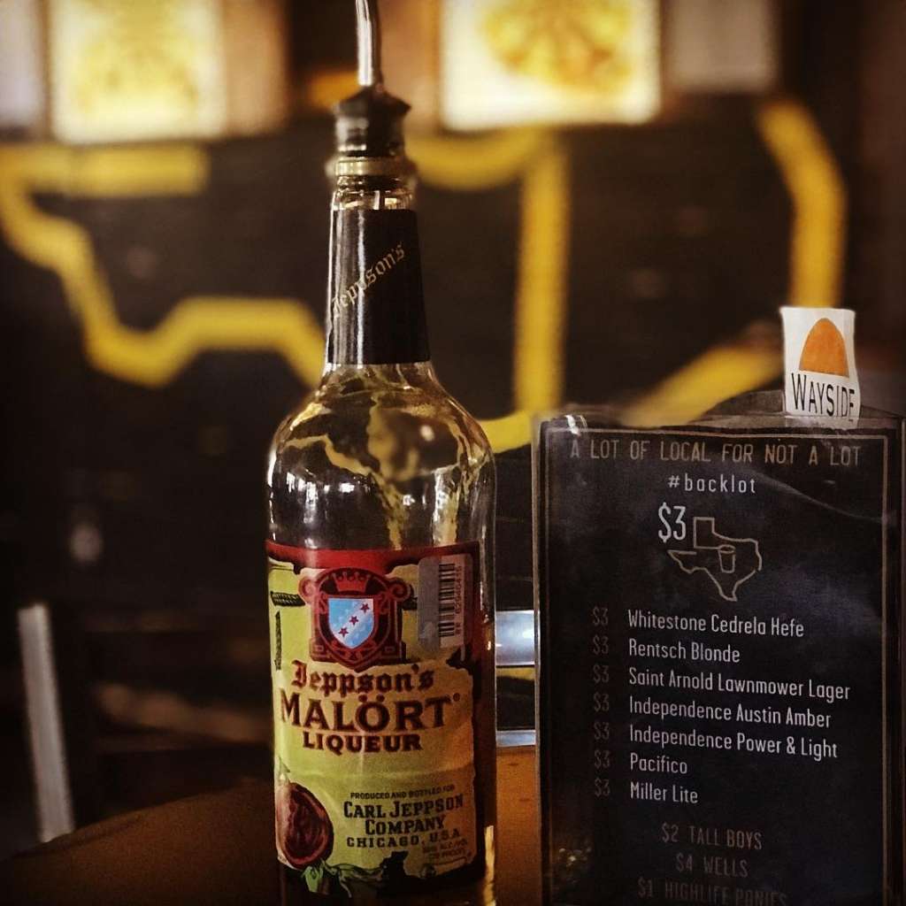 11 Best Bars With Cheap Drinks in Austin, TX UrbanMatter Austin