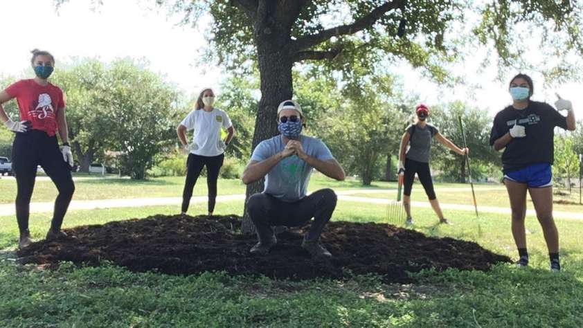 Volunteer in Austin