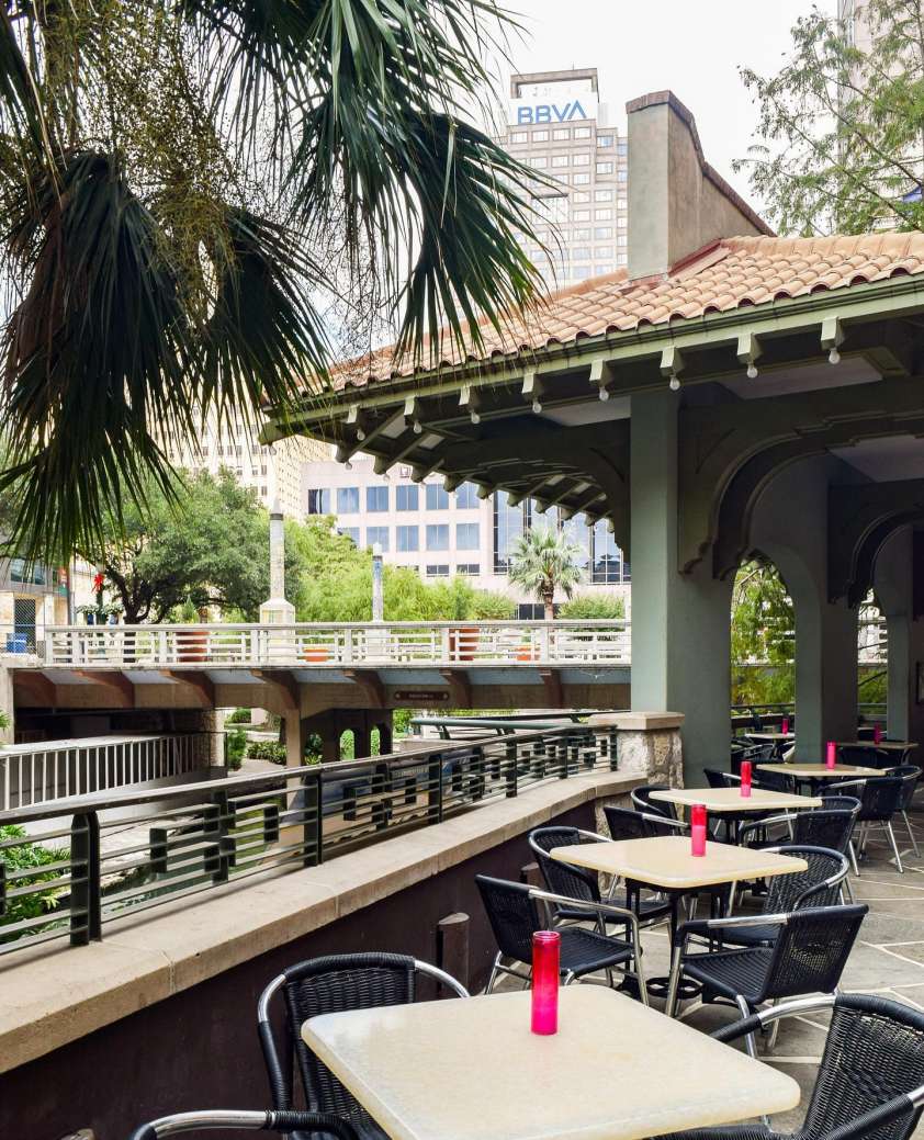 Date Ideas 10 Restaurants To Visit On The Riverwalk In San Antonio On