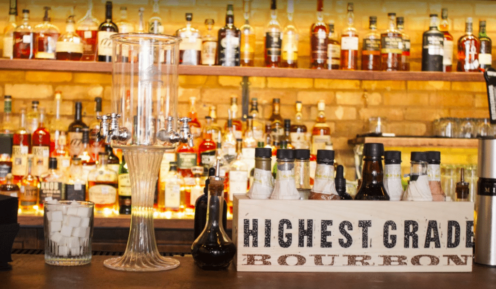 7 Best Cocktail Bars to Visit on the San Antonio Riverwalk