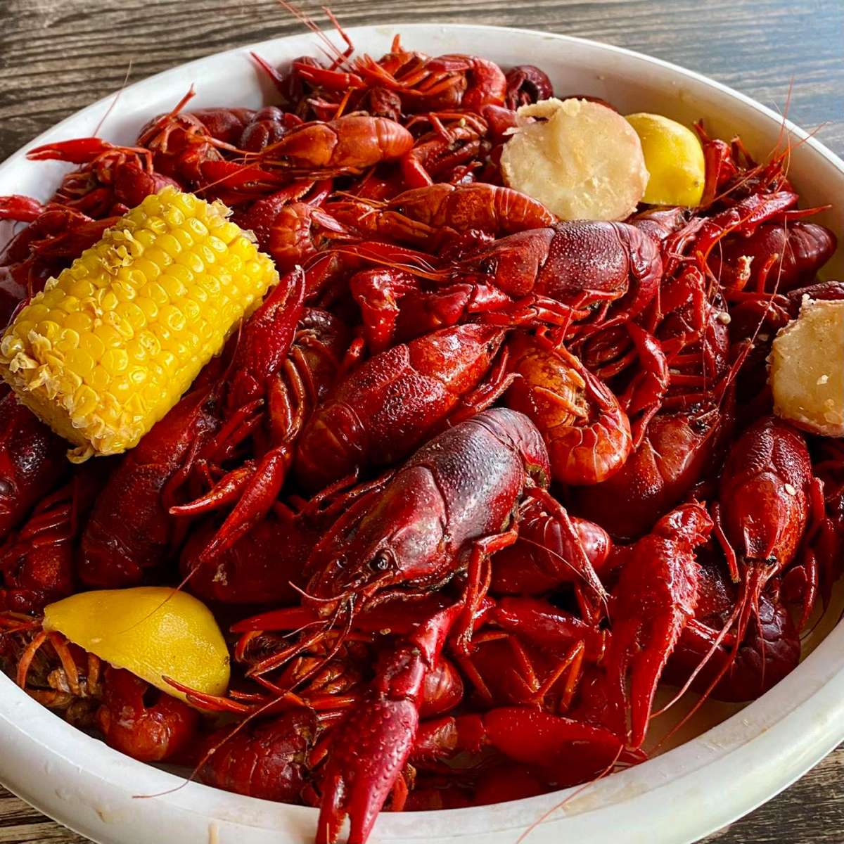 Crawfish Boil Catering in Charleston SC: A Guide to Delicious Events ...