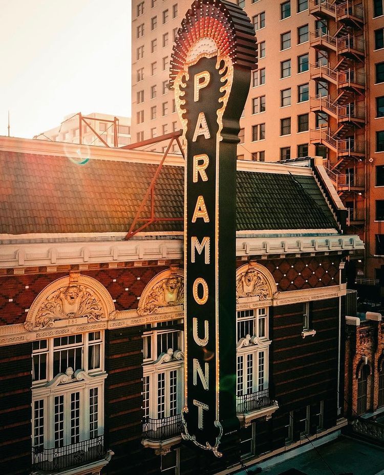 paramount theatre