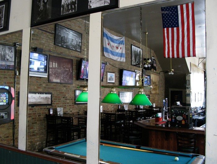 The 10 Best Bars in River North UrbanMatter