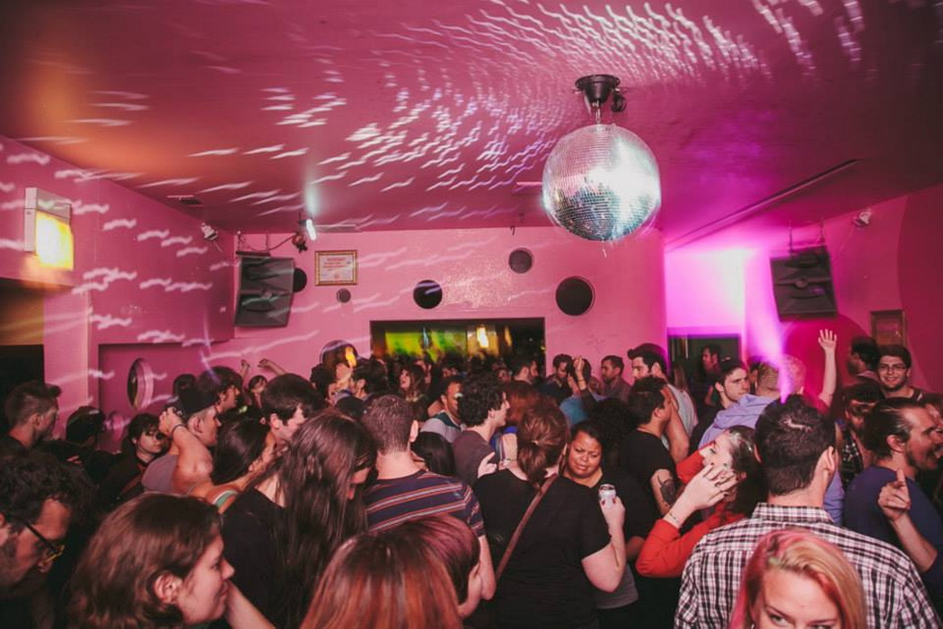 The 5 Best Dance Clubs In Chicago UrbanMatter