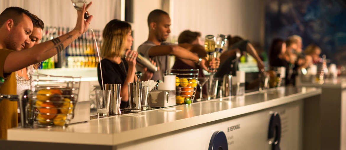 Chicago Mixology Classes UrbanMatter