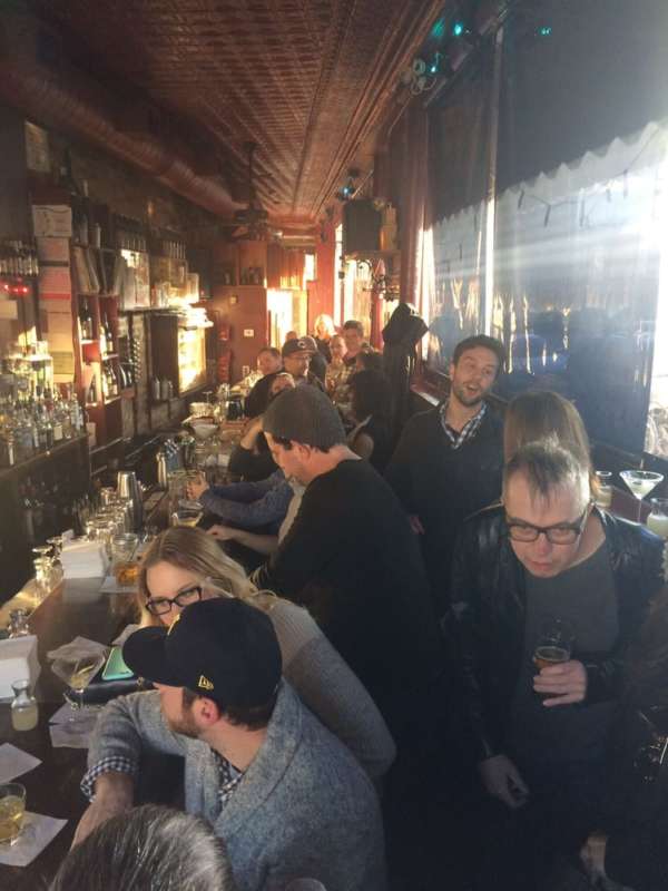 The 12 Absolute Best Dive Bars Near You in Chicago UrbanMatter