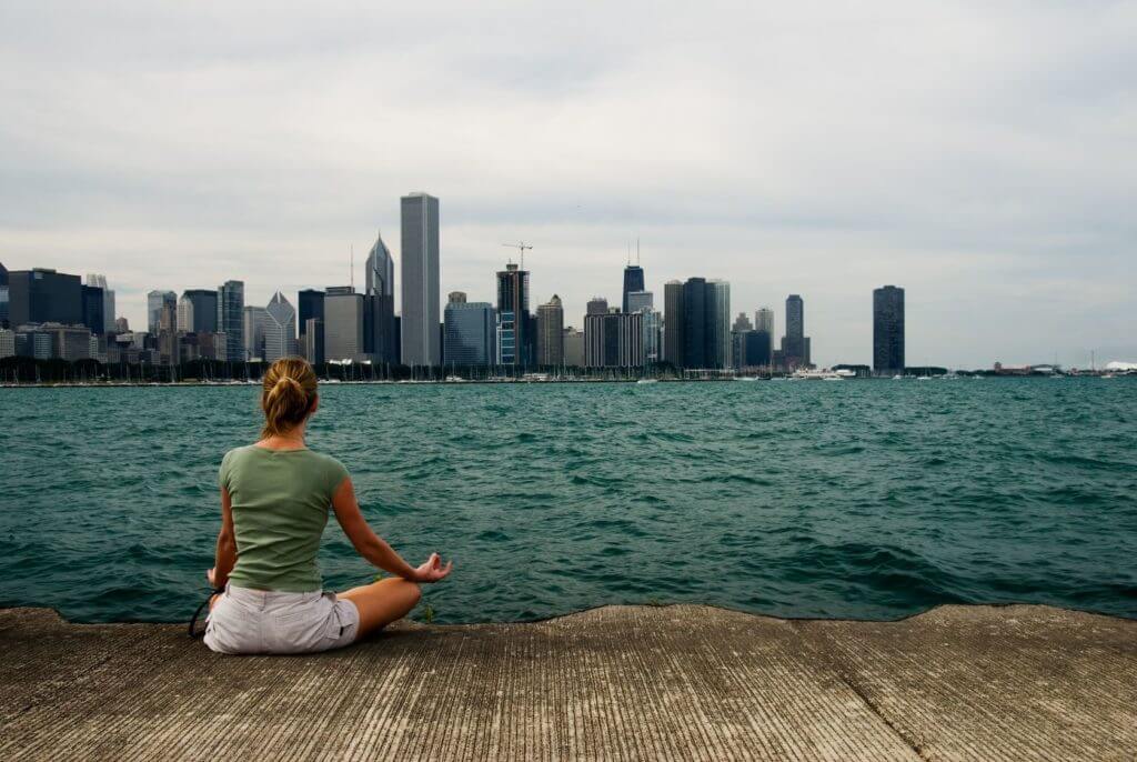 Free Outdoor Yoga Summer Classes in Chicago UrbanMatter