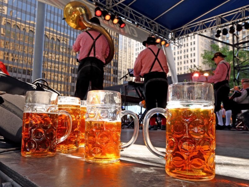 A Guide to Oktoberfest in Chicago