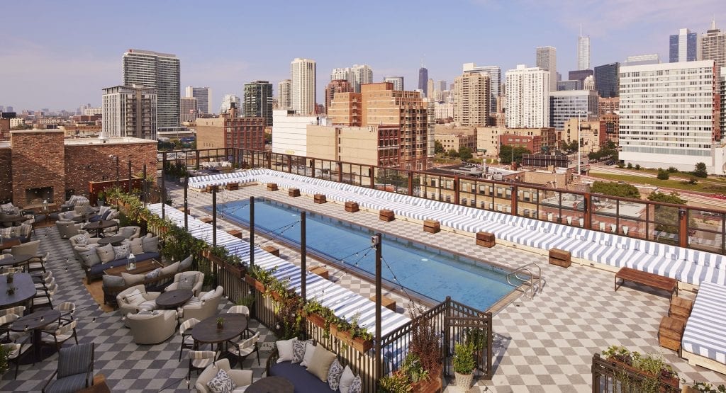 The 5 Best Rooftop Pools In Chicago Urbanmatter