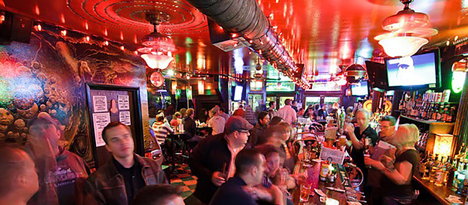 best bars trivia night chicago