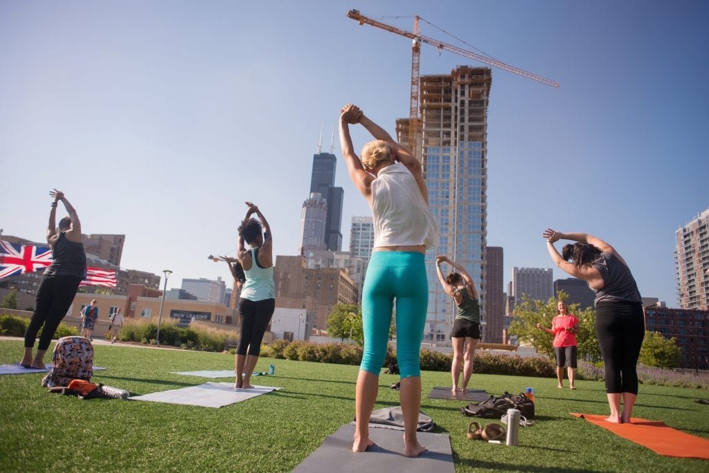 rooftop yoga chicago