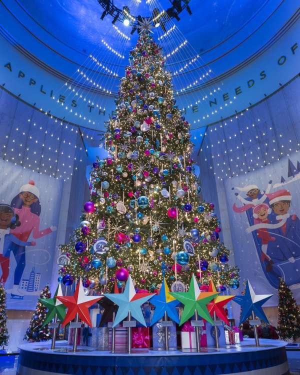 Christmas Around the World Comes Back to the Museum of Science + Industry