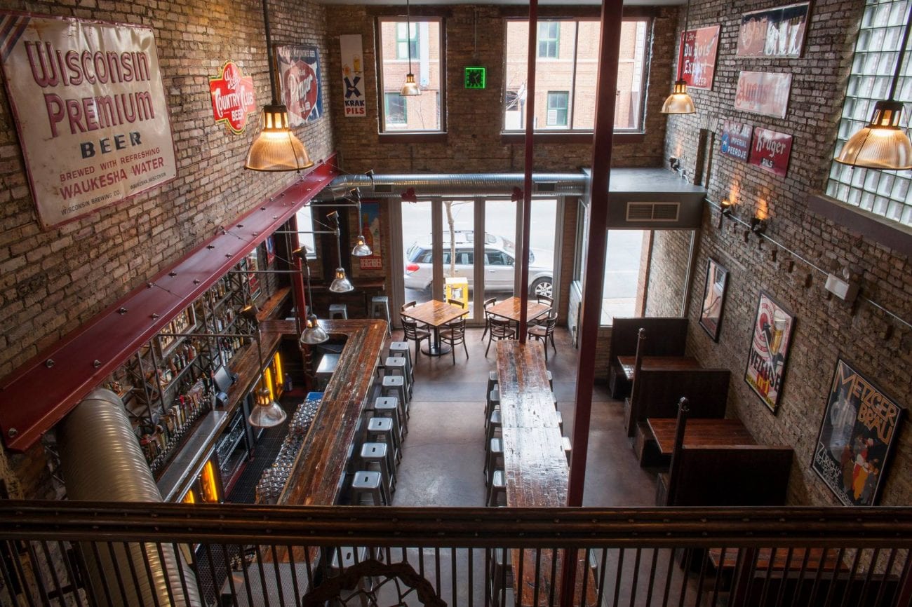 Hopleaf Bar in Andersonville of Chicago UrbanMatter