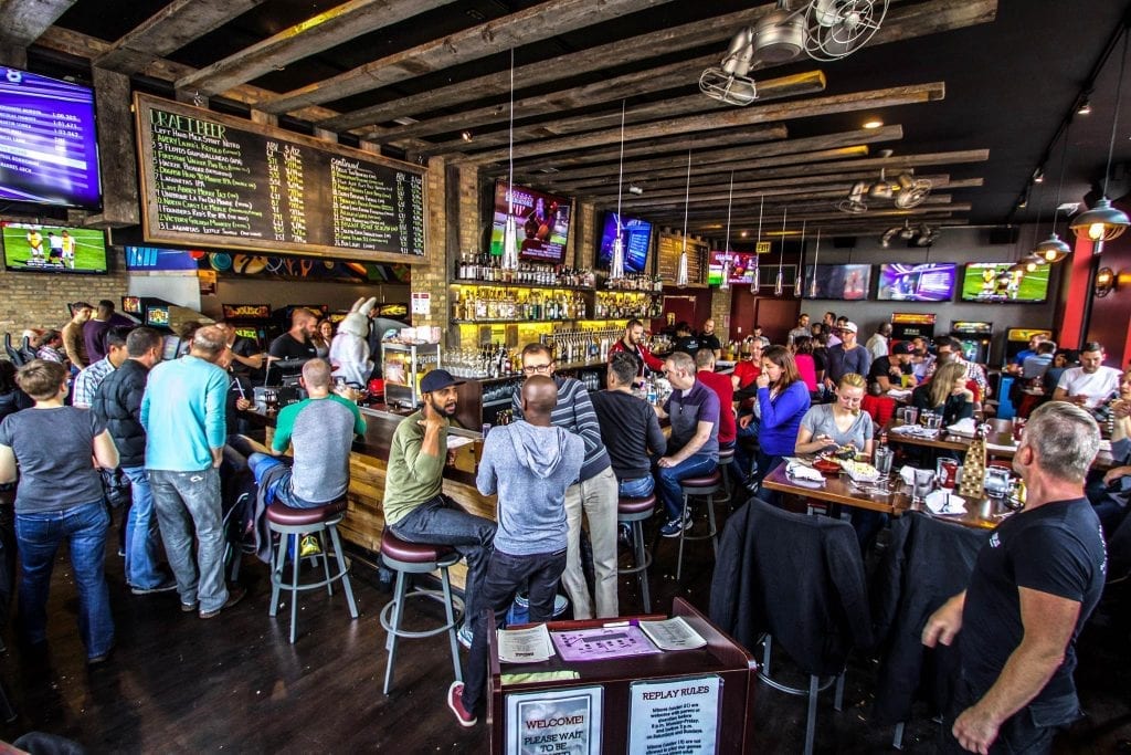 Replay Andersonville Bar in Chicago UrbanMatter