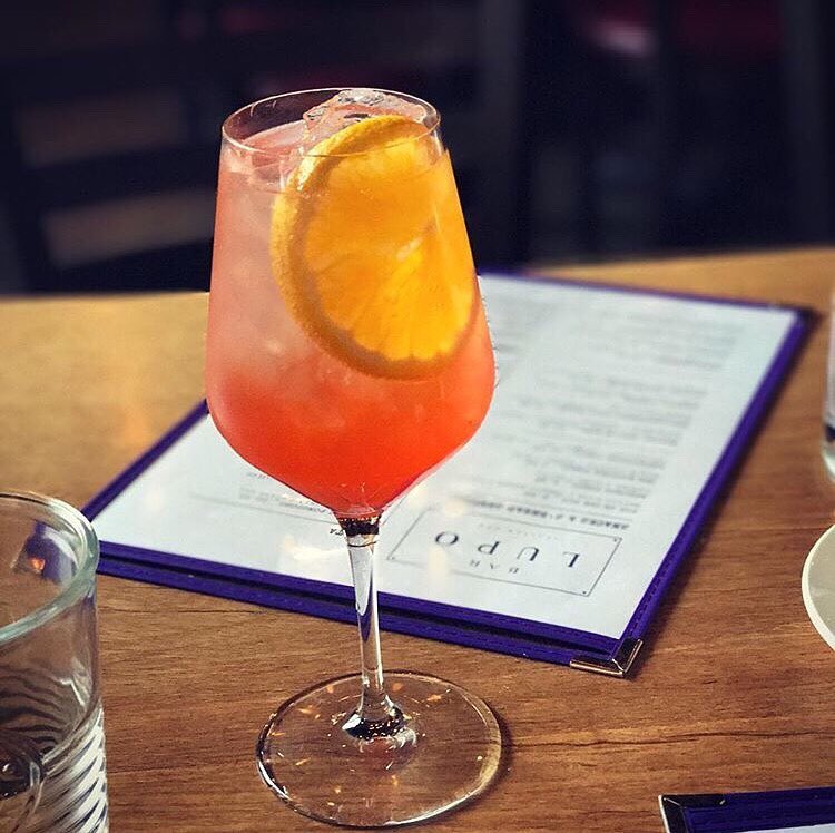 Where to Find the Cheapest Drinks in Chicago