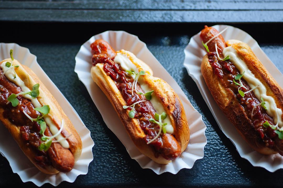 The Top 14 Hot Dogs In Nyc Urbanmatter