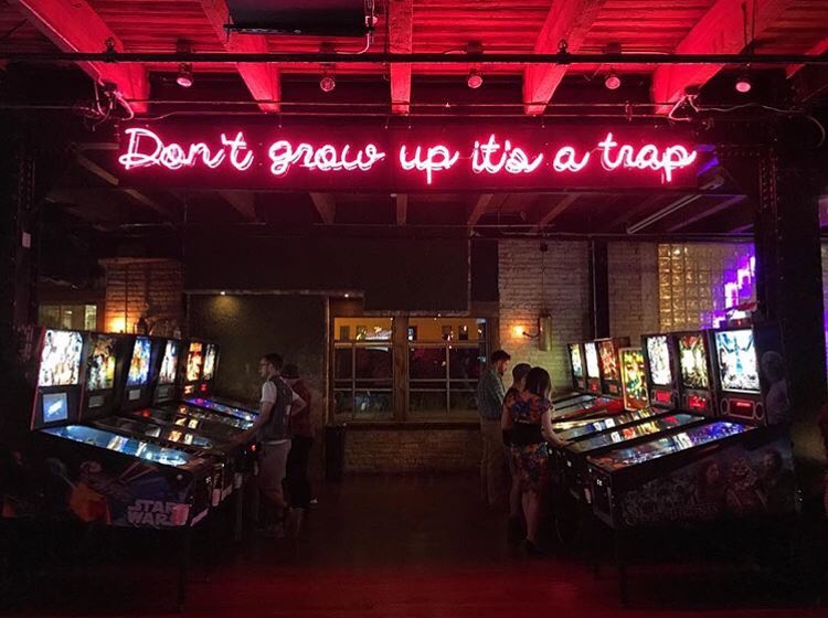 arcade game gay bars chicago