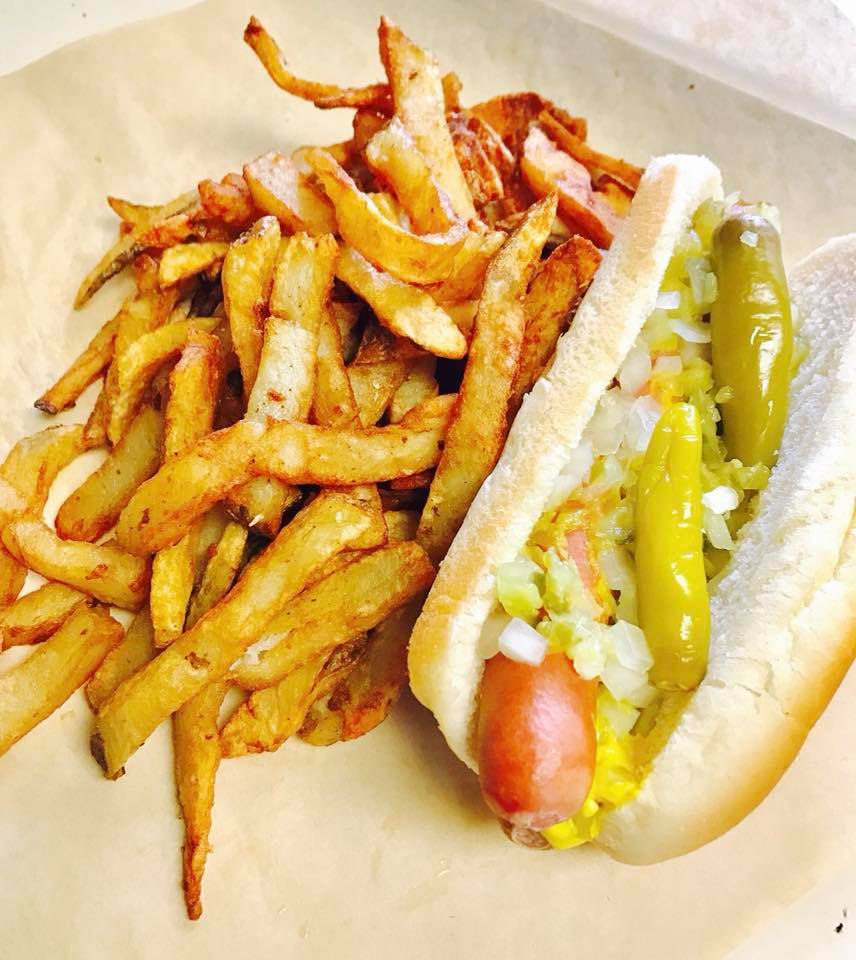 chicago hot dog