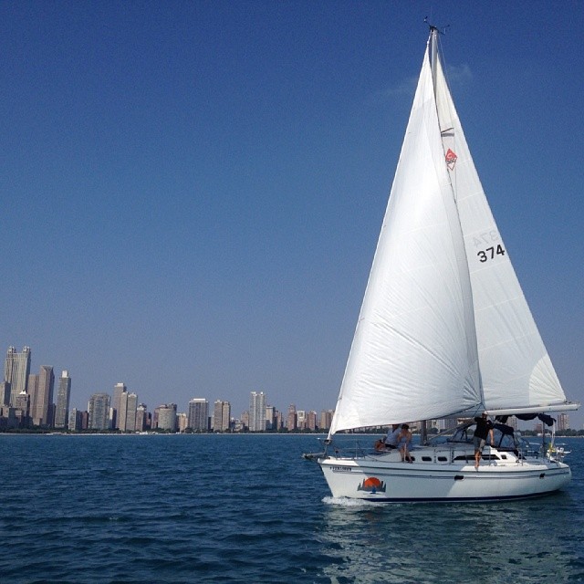 Chicago Sailboat Charters