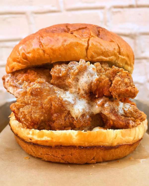 5 Best Fried Chicken Places to Try in Chicago | UrbanMatter