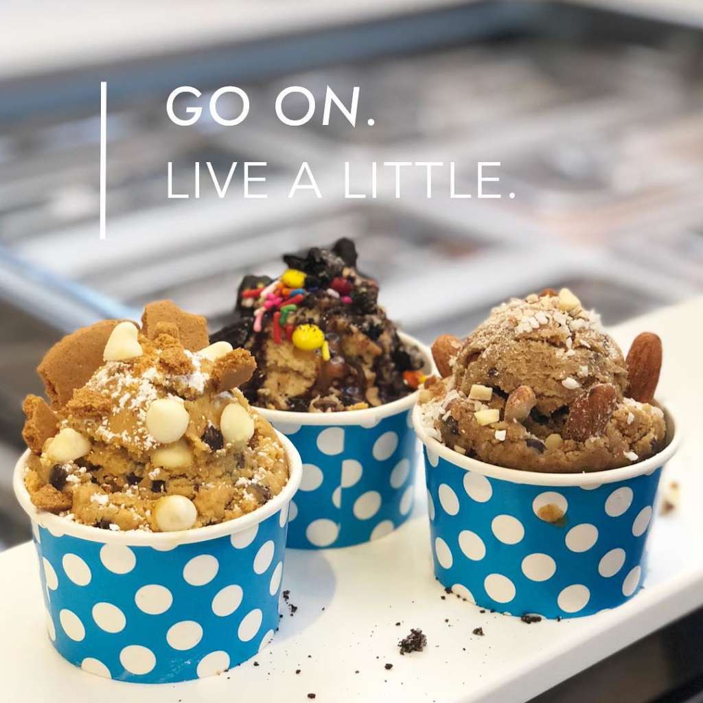 Chicago's First Raw Cookie Dough Bar Has Opened on the Mag Mile - Eater  Chicago