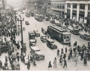 These Old Photos Show Off Chicago's History 