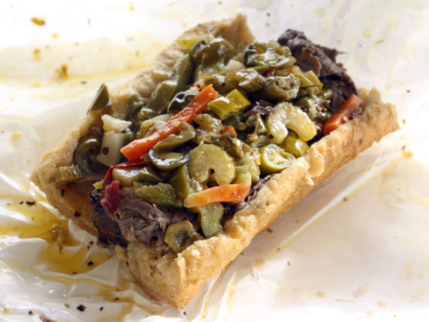 20130826 263916 Giardiniera Sandwiches Johnnies Italian Beef Thumb 625xauto 347860 