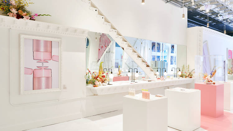 Glossier Pop-Up