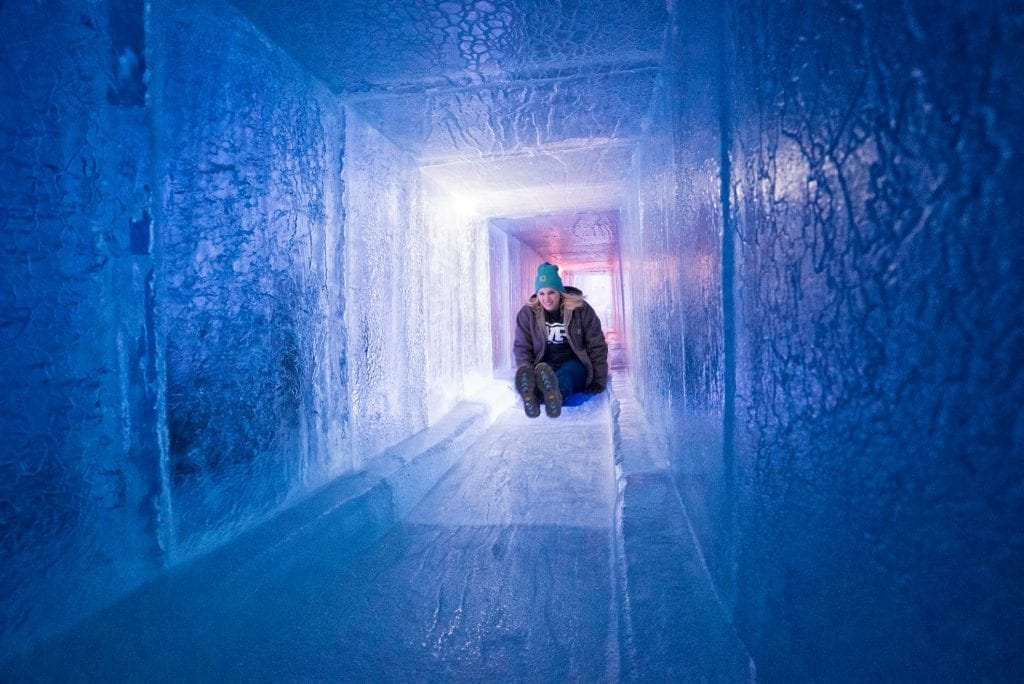 Lake Geneva's Ice Castles Are Utterly Breathtaking UrbanMatter