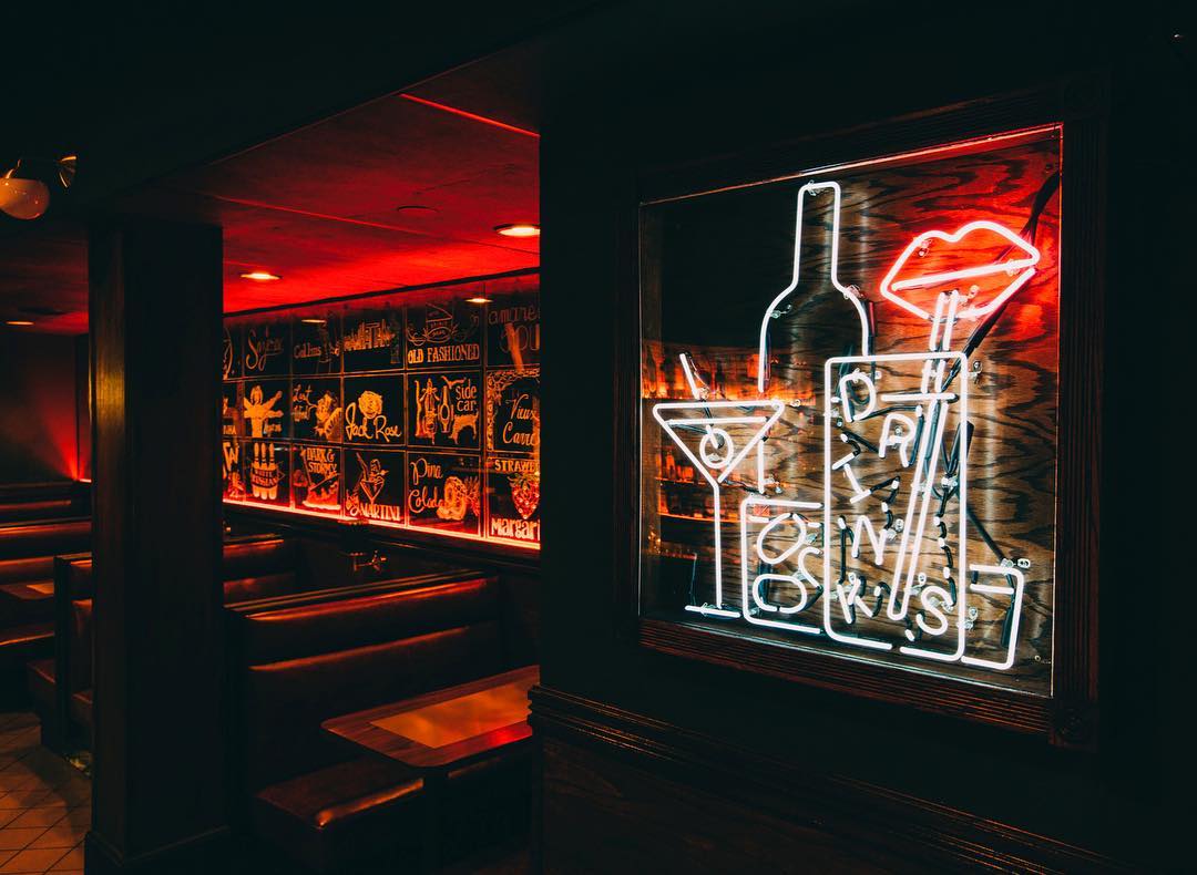 8 Neon Signs Calling Your Name In Chicago