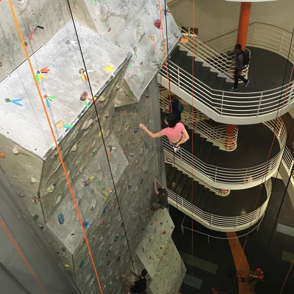 lakeview athletic club rock climbing