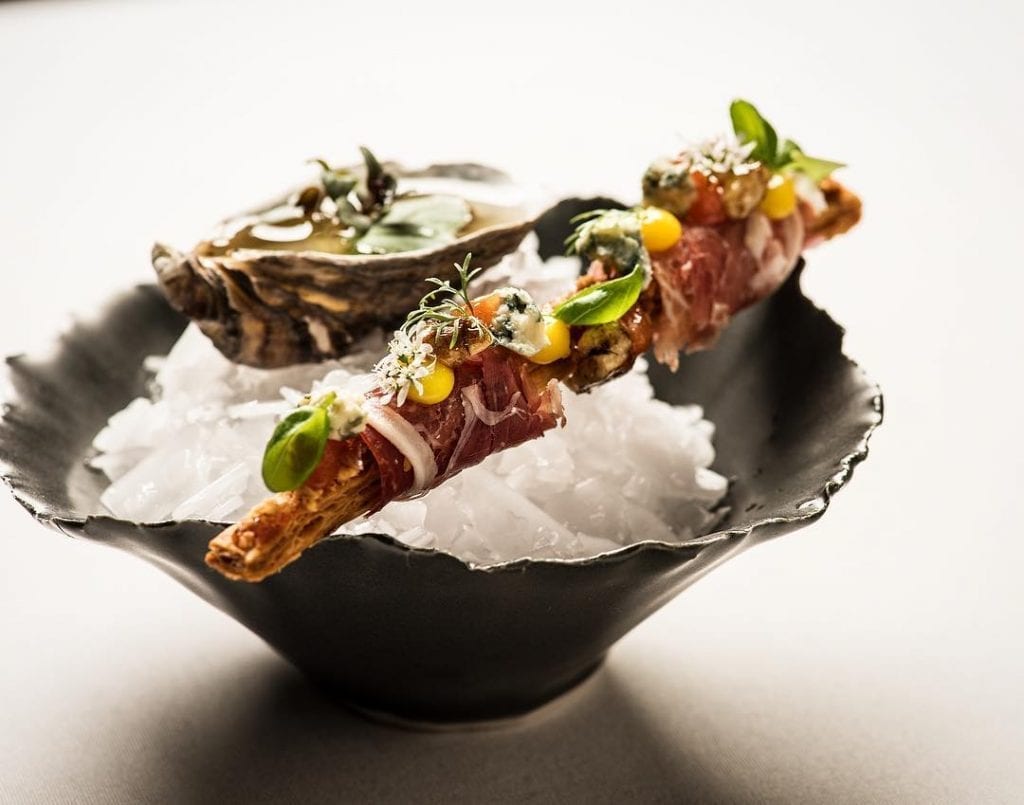 Most Expensive Restaurants in Chicago Worth Every Hundred | UrbanMatter