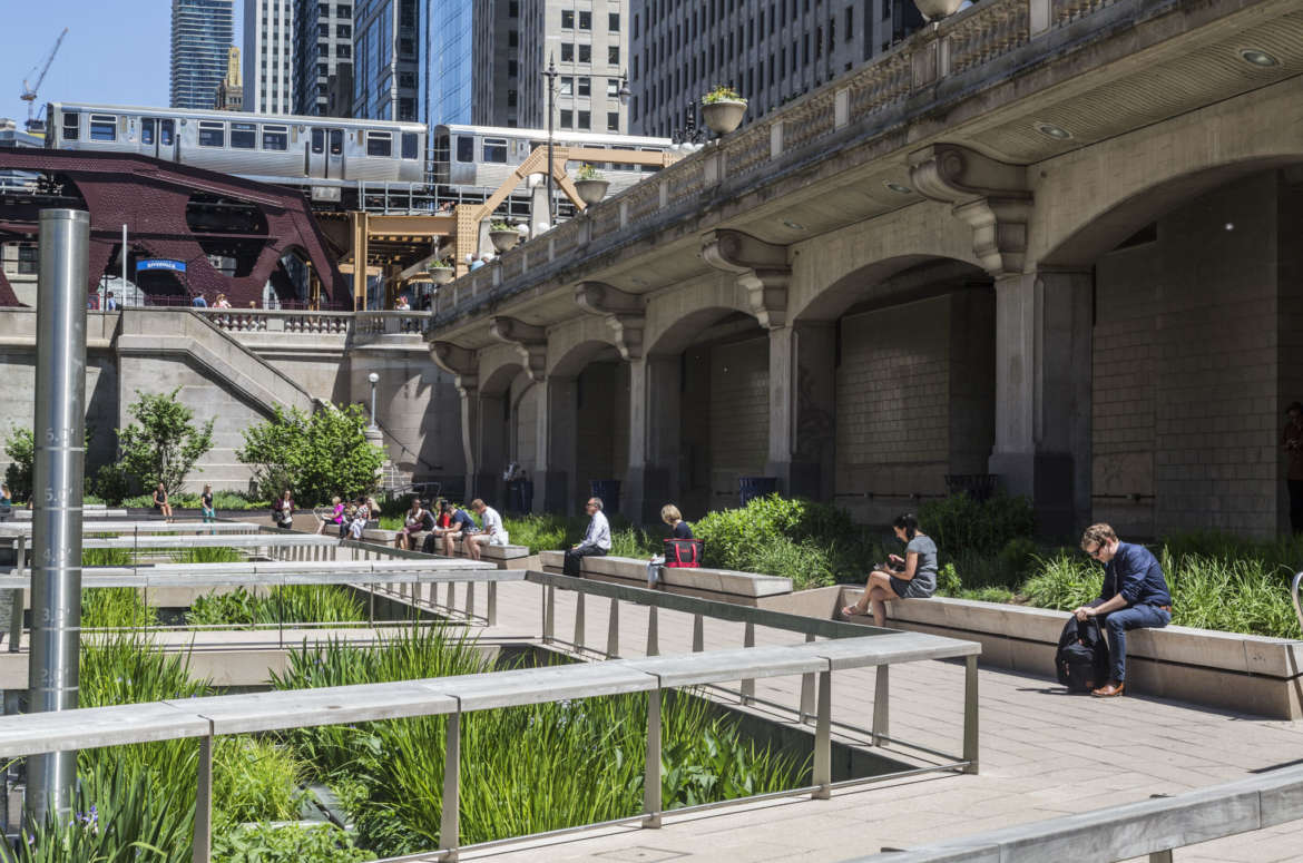 chicago riverwalk guide