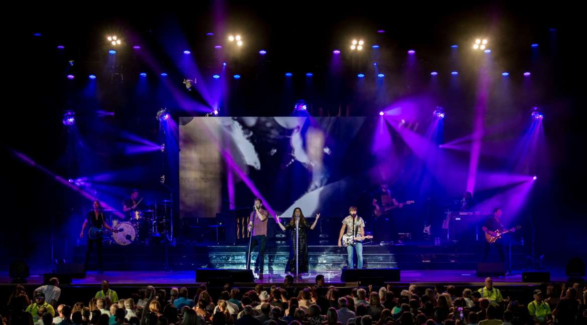 Lady Antebellum Rocks Successful Ravinia Debut | UrbanMatter