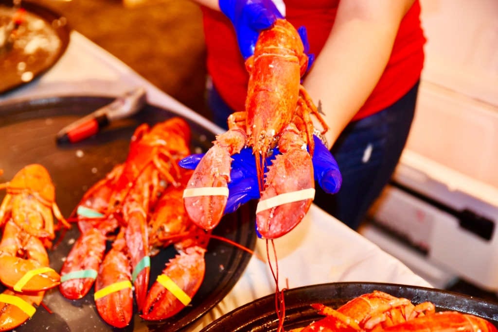 The Great American Lobster Fest at Navy Pier in Chicago UrbanMatter
