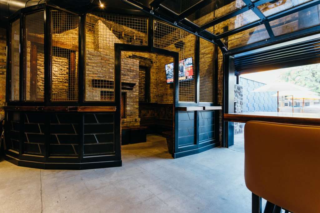 Best Chicago Outdoor Bars Near You With Heated Seating UrbanMatter