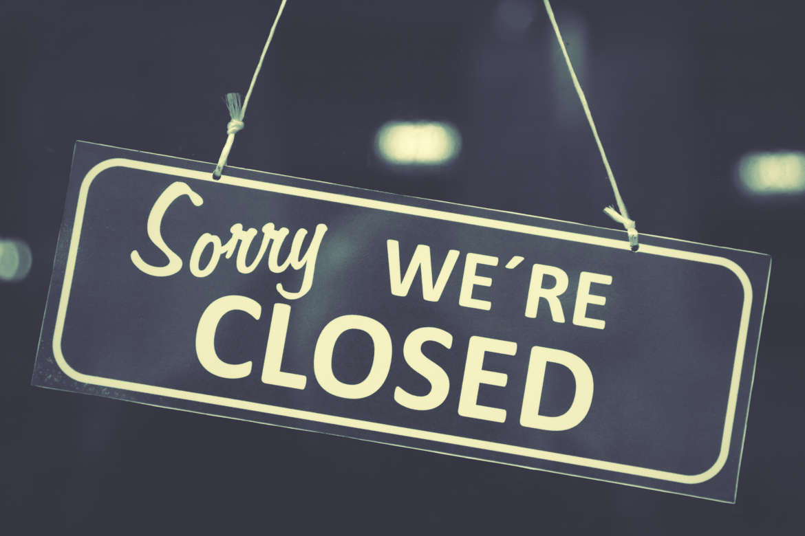 illinois bars restaurants closed