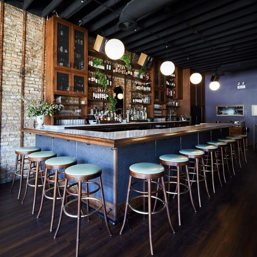 Best Bars Near You in Chicago With Wine Discounts | UrbanMatter