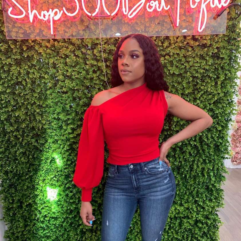 11 Black-Owned Clothing Boutiques You Can Shop Right Now in Chicago