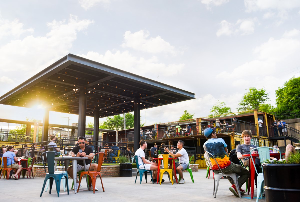 Chicago's Largest Outdoor Patio Bar Just Opened in West Loop UrbanMatter