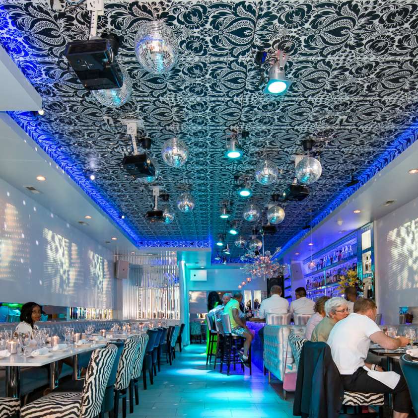 Kit Kat Lounge UrbanMatter