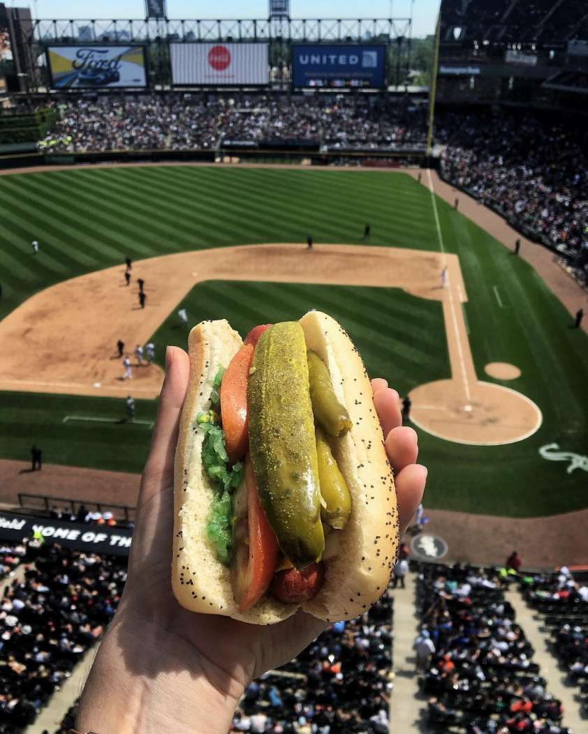 5 Best Stadium Foods to Try at a Baseball or Basketball Game in Chicago
