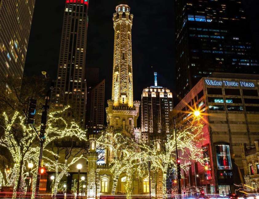 Where to See Christmas Lights in Chicago (December 2020) UrbanMatter