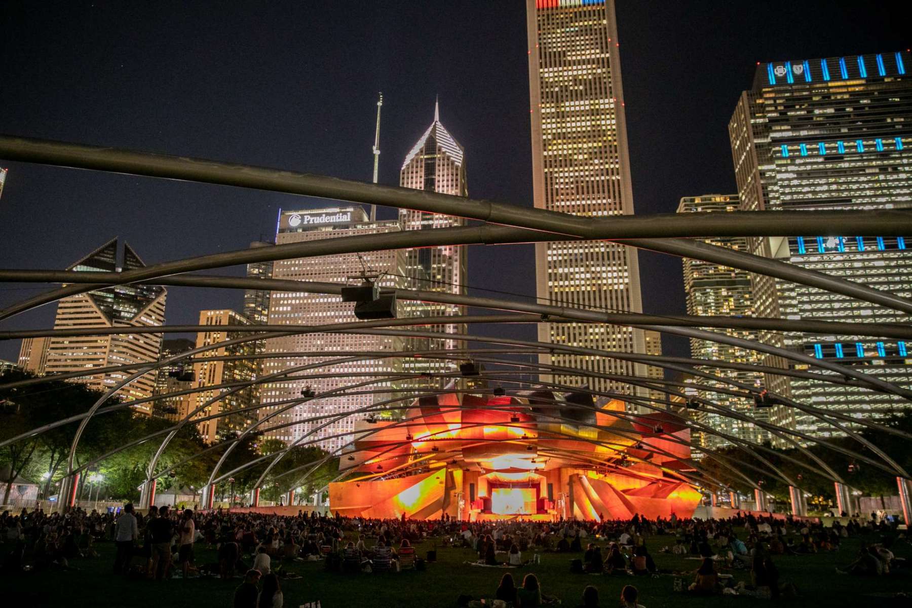 millenium park outside evening shot