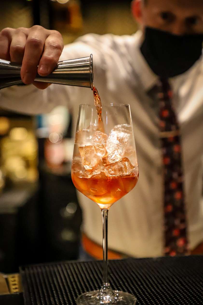 10 Fun Date Night Ideas to Try in Chicago This Fall UrbanMatter