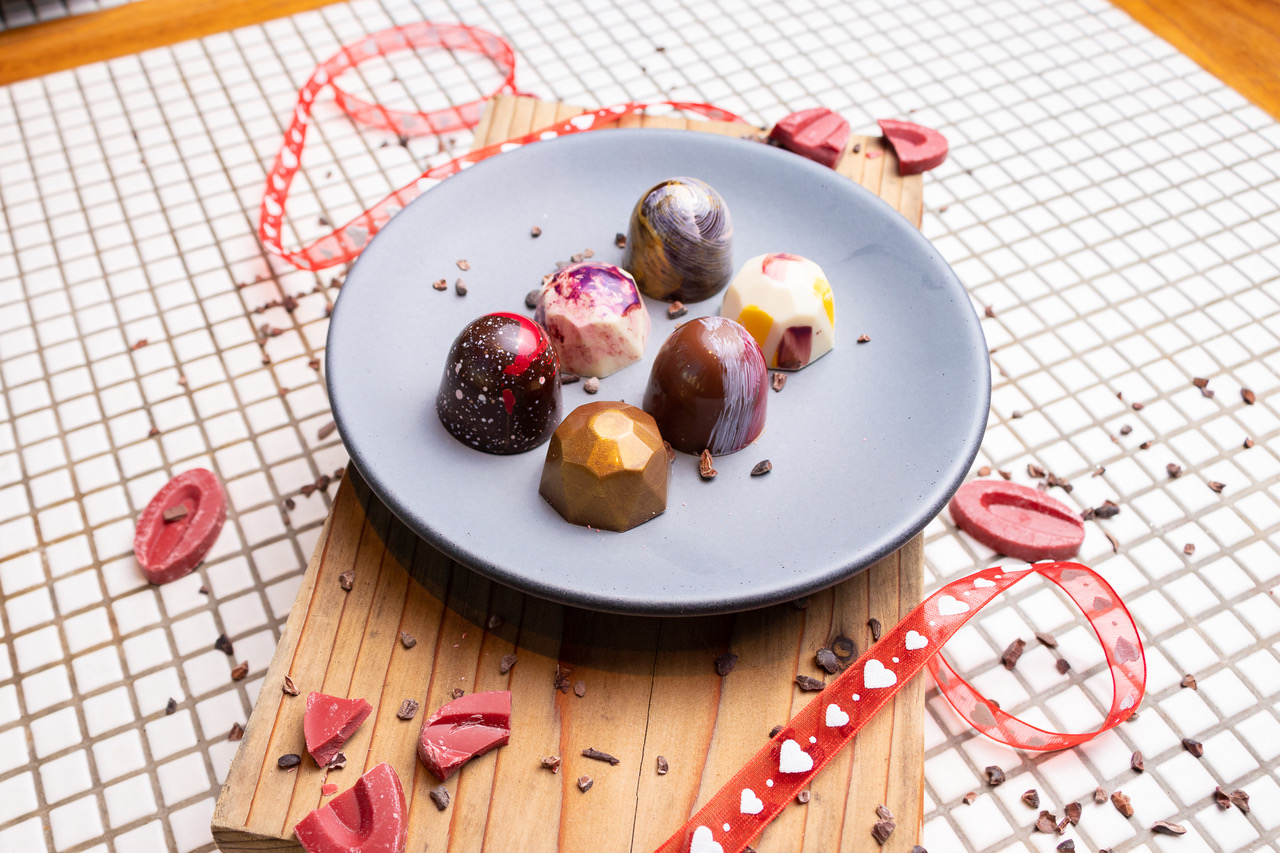 chicago valentine's gift guide chocolate the publican cover