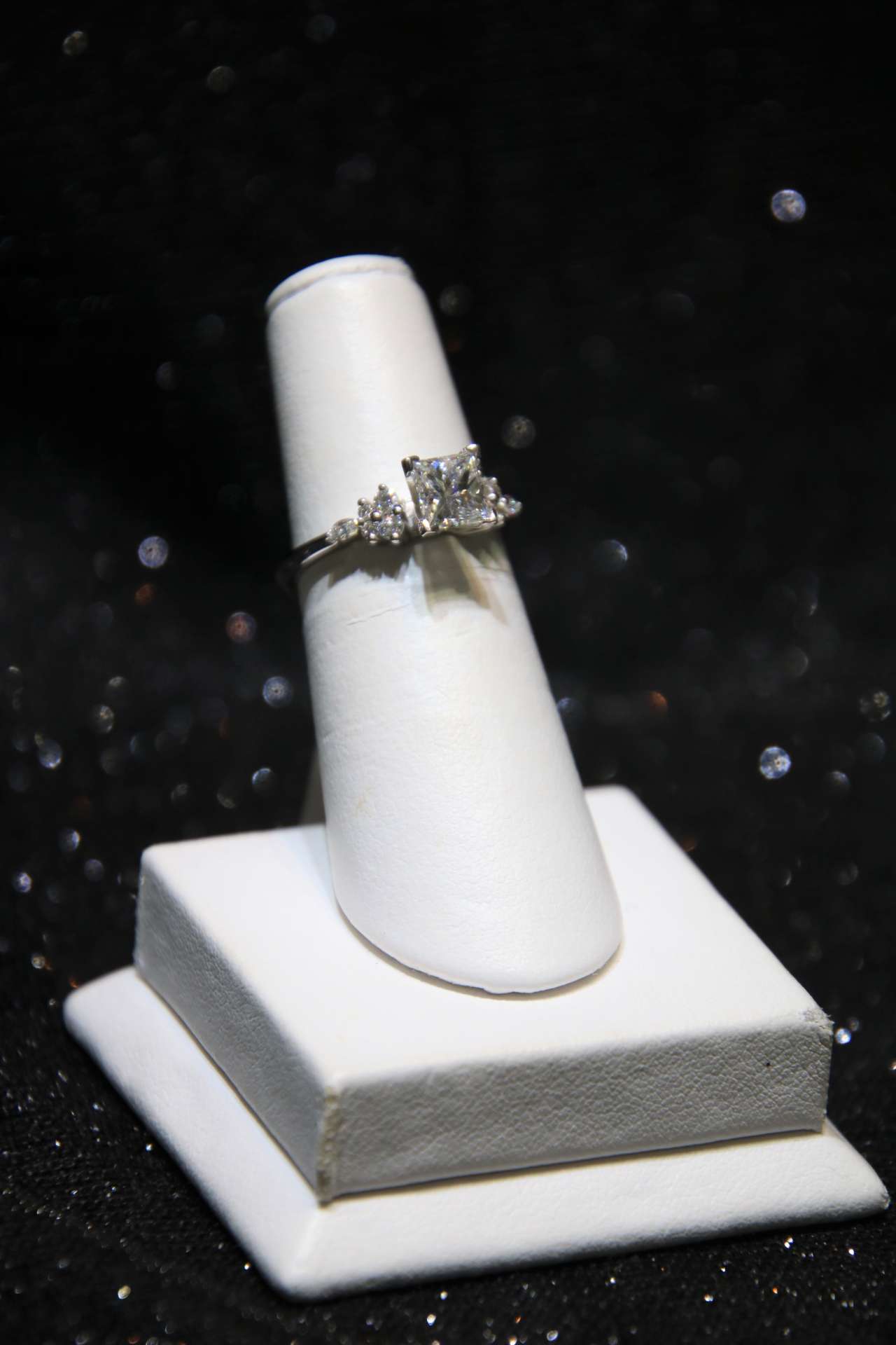 Amaani Jewelers - Engagement Ring