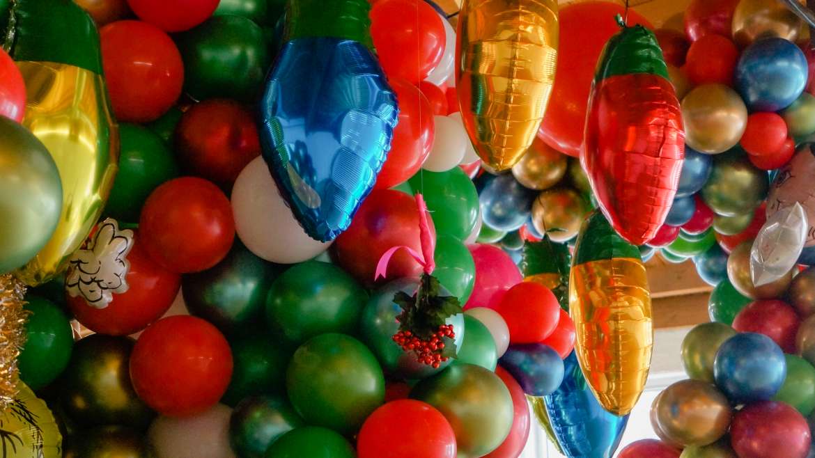 luft balloon christmas pop up