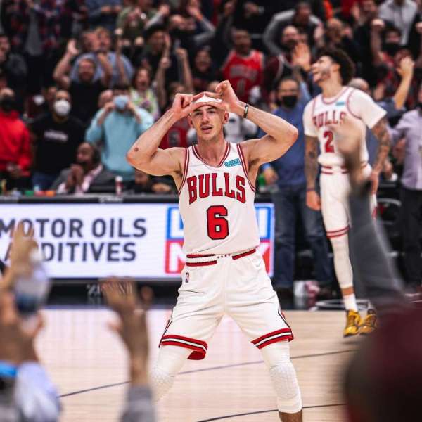 alex caruso chicago bulls jersey