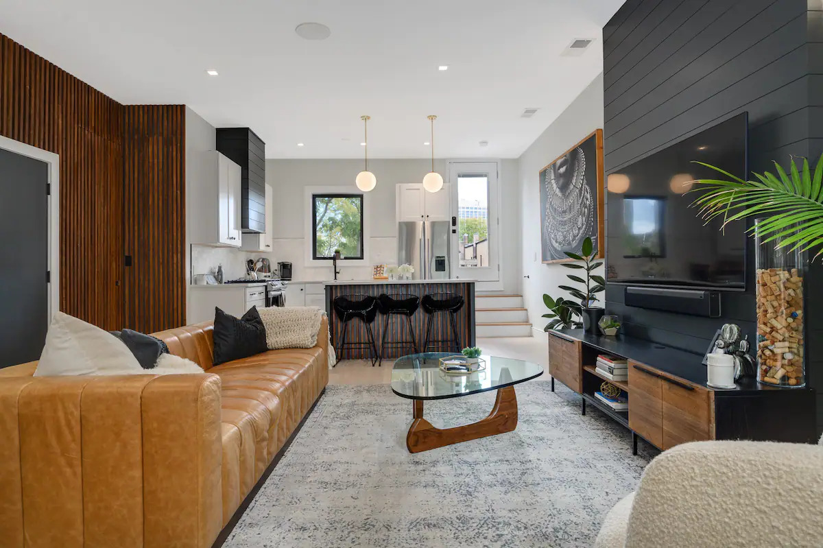 Modern Hyde Park Condo